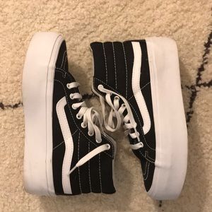 Sk8-Hi Platform High Top Vans